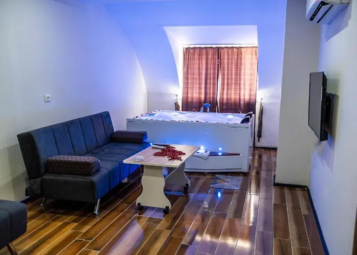 Aparthotel Ayya 3*